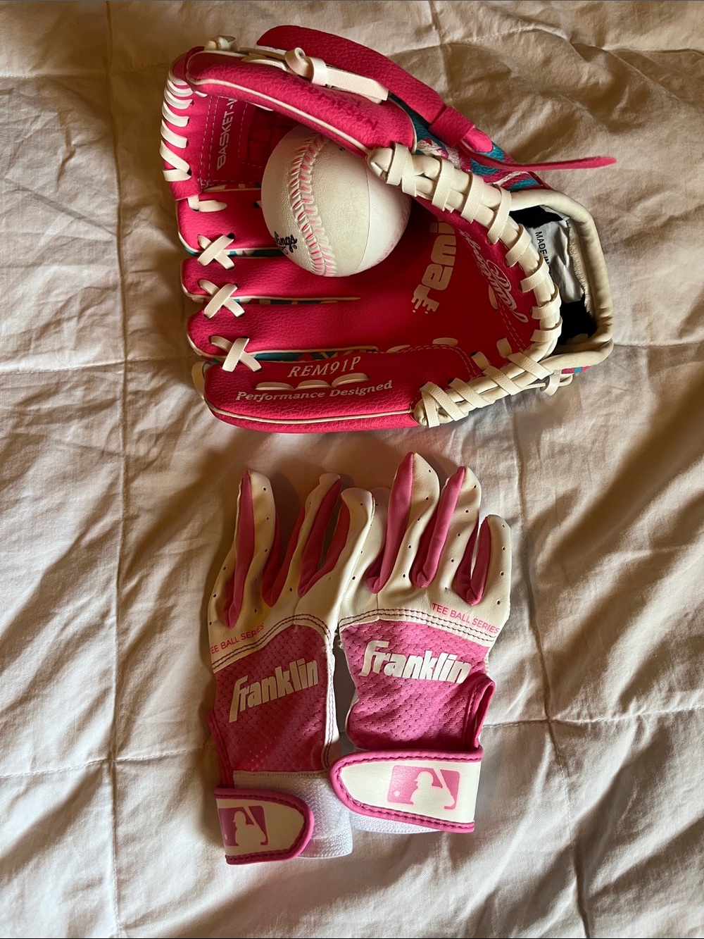 Franklin Kids Pink LEFTY Baseball Glove and Batting Gloves Set